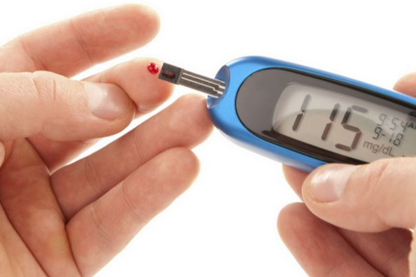 நீரிழிவு நோயாளிகள் புகைப்பிடித்தால் என்ன நடக்கும்? முழுசா தெரிஞ்சிக்கோங்க! | Effects Of Smoking On Diabetes