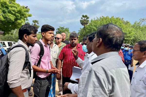 முல்லைத்தீவில் கடற்படைக்கு காணி கொடுத்த  சீனர்! | Chinese Give Land To Navy In Mullaitivu