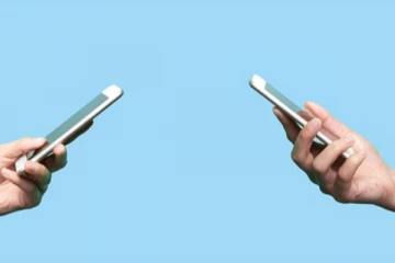 මොබියිල් ෆෝන් ගැන අලුත්ම හෙළිදරව්ව... විනාඩි 6කට වතාවක් මෙහෙම වෙනවලු