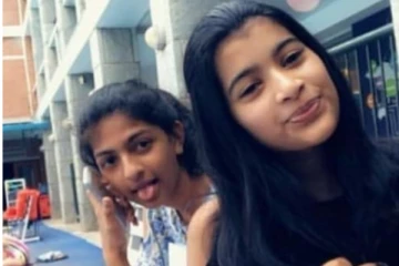 தளபதி விஜயின் மகளா இது? நண்பர்களுடன் இருக்கும் போது லீக்கான புகைப்படம்