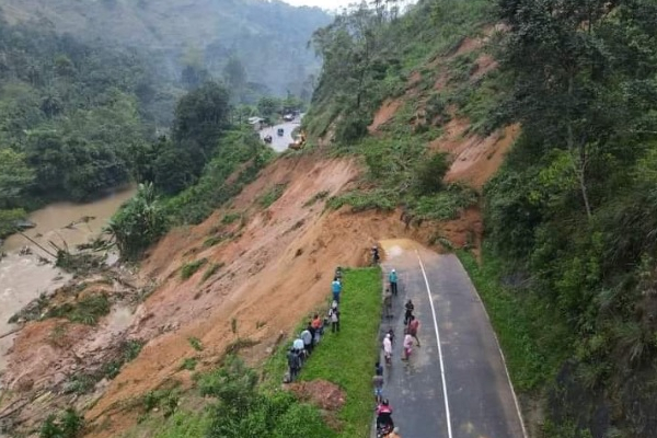 சர்வதேச நாணய நிதியம் இலங்கை தொடர்பில் வெளியிட்ட தகவல் | Imf Ditva Cyclone Disaster