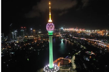 නෙළුම් කුලුණේ නැරඹුම් කාලය දීර්ඝ කෙරේ.