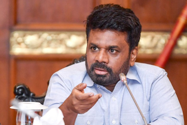 சுங்கத் திணைக்கள அதிகாரிகள் மத்தியில் ஜனாதிபதி சுட்டிக்காட்டிய உண்மை | Pointed Out President Among Customs Department