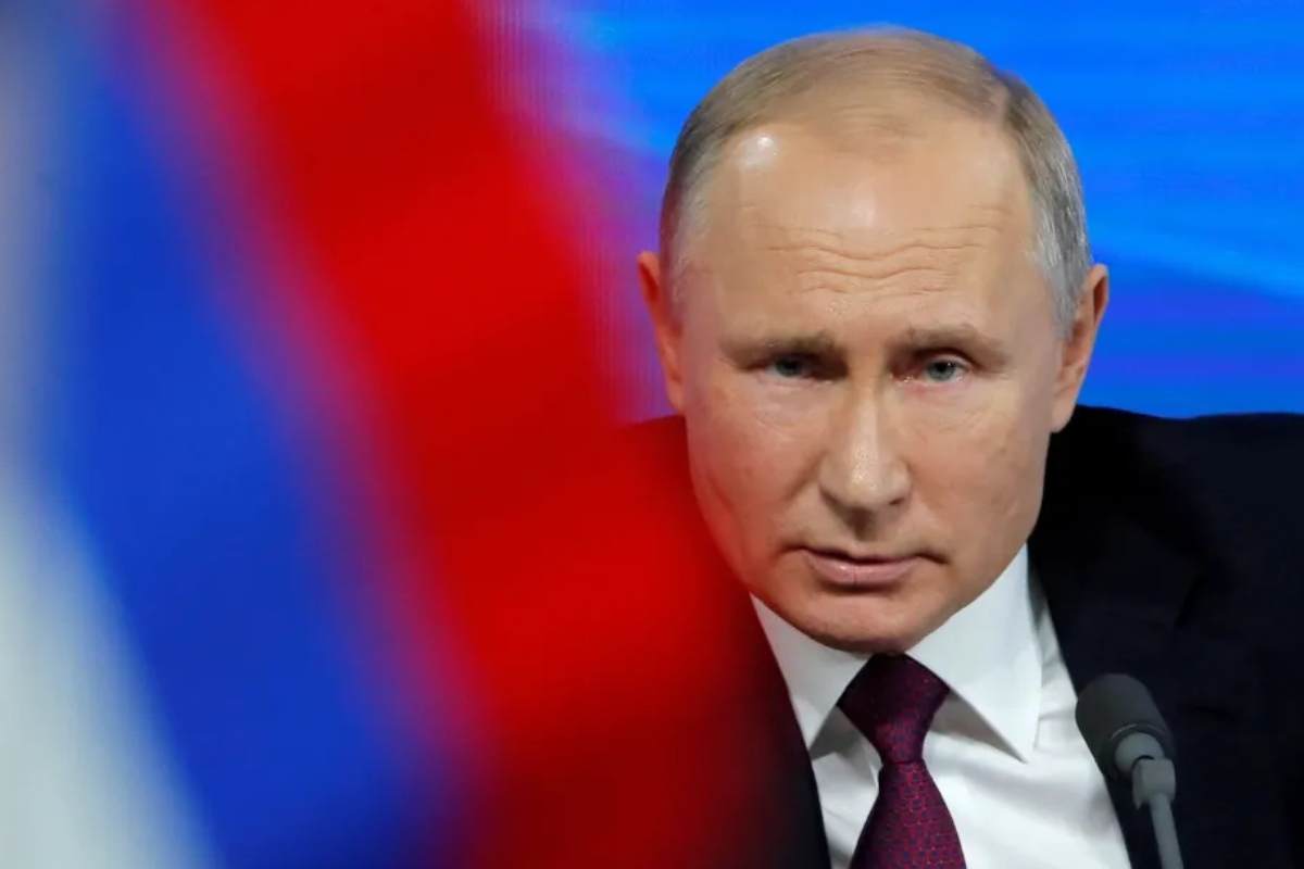 கமேனியின் மரணத்திற்கு பகிரங்கமாக இரங்கல்! ஈரான் ஜனாதிபதியை தொடர்பு கொண்ட புடின் | Masoud Pezeshkian And Putin Held A Phone Call