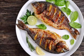 மீன் உணவுகளை அதிகம் எடுத்துக்கொள்வதனால் கிடைக்கும் நன்மைகள் என்ன தெரியுமா?