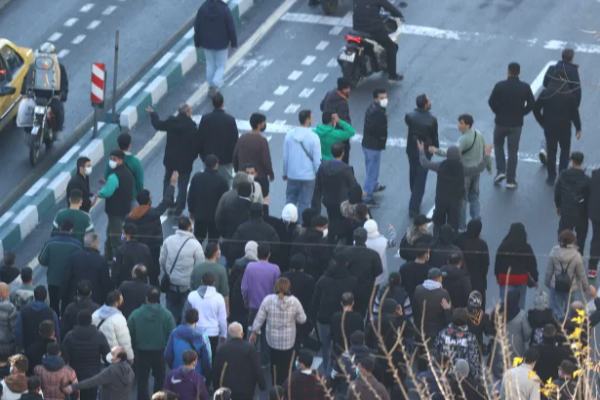 யாராக இருந்தாலும் மரண தண்டனை! கட்டுப்பாட்டை மீறிய ஈரான் போராட்டம் | Iran Protests Outofcontrol Alikhamenei Fear யாராக இருந்தாலும் மரண தண்டனை! கட்டுப்பாட்டை மீறிய ஈரான் போராட்டம் | Iran Protests Outofcontrol Alikhamenei Fear