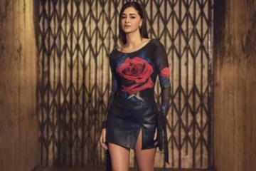 பாலிவுட் நடிகை அனன்யா பாண்டேவின் ஸ்டைலிஷ் புகைப்படங்கள்