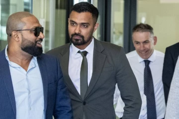 11 மாதங்களின் பின் நாடு திரும்பும் தனுஷ்க குணதிலக்க