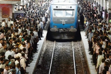 பேருந்து கட்டணத்திற்கு இணையாக அதிகரிக்கும் ரயில் கட்டணங்கள்