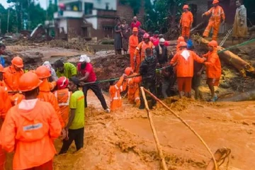 கேரளாவில் ஏற்பட்ட பயங்கர நிலசரிவு... இதுவரை 107 பேர் பரிதாபமாக உயிரிழப்பு!