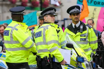 லண்டனில் மதுபான விடுதியில் நேர்ந்த விபரீதம்!