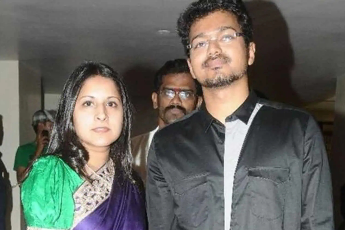 சங்கீதா நல்ல மருமகள் மட்டுமல்ல.. விஜய்யின் அம்மா ஷோபா ஓபன் டாக் | Vijay Mother Shoba Talk About Sangeetha