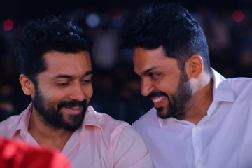 நடிகர் சூர்யாவை கண்கலங்க வைக்கும் வகையில் அவரின் தம்பி கார்த்தி நடிகர் செய்த விஷயம்!