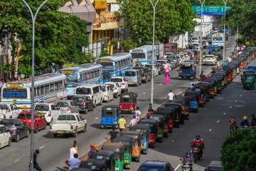 இலங்கையில் நடைமுறைக்கு வரும் புதிய திட்டம்! வாகன இலக்கங்களின் அடிப்படையில் எரிபொருள் விநியோகம்