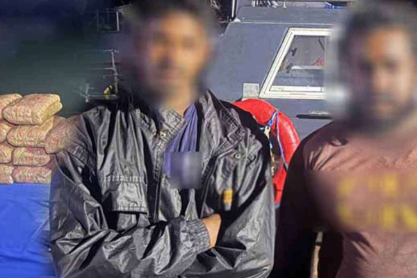 நெடுந்தீவு கடற்பகுதியில் 185 கிலோ கஞ்சாவுடன் இருவர் கைது | Two Arrested With 185 Kg Of Ganja In Neduntheevu நெடுந்தீவு கடற்பகுதியில் 185 கிலோ கஞ்சாவுடன் இருவர் கைது | Two Arrested With 185 Kg Of Ganja In Neduntheevu