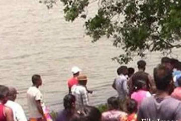 කලවාන කම්පාකරමින් පාසල් සිසුවෙක් දියේ ගිලී පාසල් සිසුවෙකු මරුට