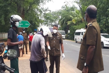 ஊரடங்கின் போது வீதிகளில் நடமாடியவர்களுக்கு அன்டிஜன் பரிசோதனை - இருவருக்கு தொற்று