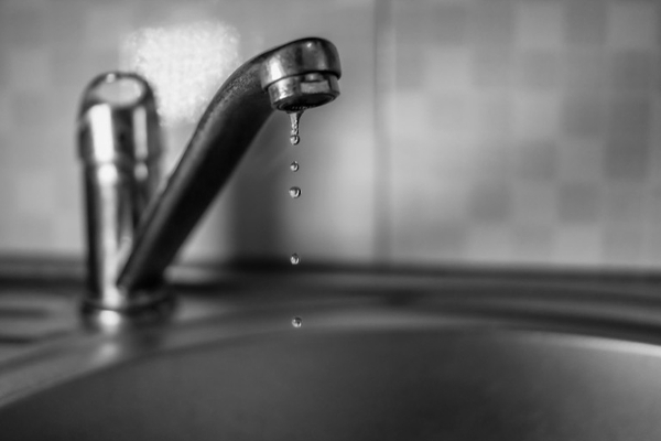 இதெல்லாம் உங்கள் வீட்டில் இருந்தால் துரதிஷ்டம் ஏற்படுமாம் ; உடனே அகற்றி விடுங்கள் | Having These Items In Your Home Can Bring Bad Luck இதெல்லாம் உங்கள் வீட்டில் இருந்தால் துரதிஷ்டம் ஏற்படுமாம் ; உடனே அகற்றி விடுங்கள் | Having These Items In Your Home Can Bring Bad Luck