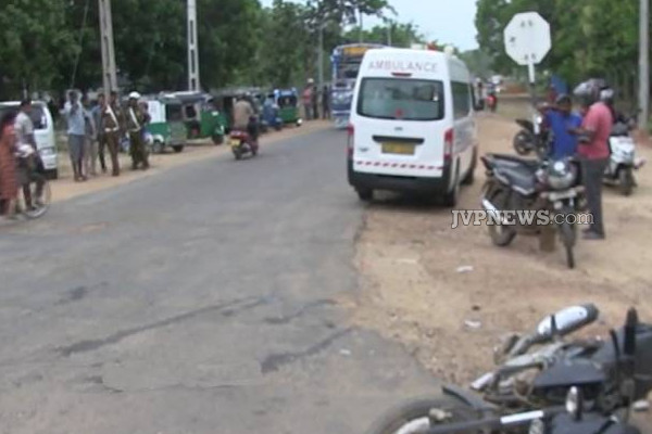 கிளிநொச்சியில் பயங்கர விபத்து சம்பவம்: ஒருவருக்கு நேர்ந்த விபரீதம்! | Kilinochchi Ambulance Motor Cycle Accident Injured