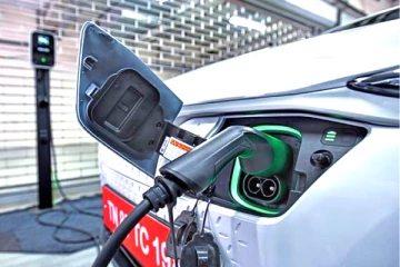 இந்தியாவில் என்ஜின் வாகனத்தை மின்சார வாகனமாக மாற்றி பதிவு செய்வது எப்படி?