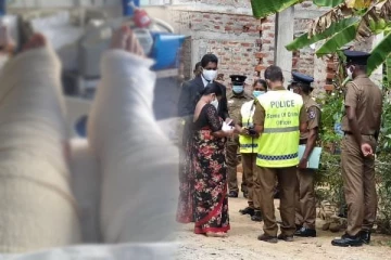 குடும்ப தகராறில் ஆசிரியையின் கால்களை வெட்டியெடுத்த இளம் கணவன்