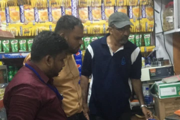 வவுனியாவில் திடீர் சோதனை நடவடிக்கைகளின் சிக்கிய 4 வர்த்தக நிலையங்கள் - செய்திகளின் தொகுப்பு