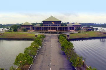 22வது சட்டமூலம் இன்று நாடாளுமன்றில் சமர்ப்பிப்பு(Live)