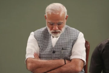 இலங்கையில் நடக்கும் நிலமை இந்தியாவுக்கும் வரலாம் : பிரதமரிடம் மூத்த அதிகாரிகள் எச்சரிக்கை