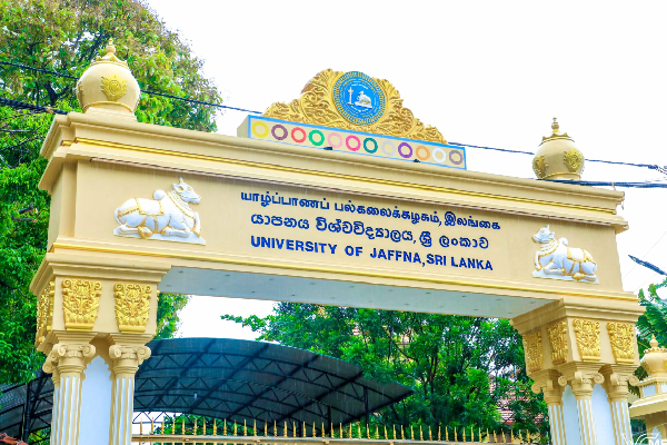 பகிடிவதை குற்றச்சாட்டு : யாழ்.பல்கலை மாணவர்களுக்கு விளக்கமறியல் நீடிப்பு | Jaffna University Students Remand Extended