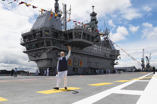 ஐஎன்எஸ் விக்கிராந்த்! வல்லரசுகளை மிரள வைத்த இந்தியாவின் பிரம்மாண்ட போர்க்கப்பல் | Ins Vikrant Indias First Largest Indigenous Ship