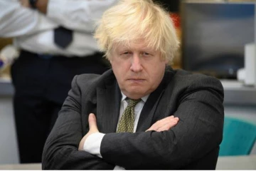 பிரித்தானியாவில் புதிய கட்டுப்பாடுகள் குறித்து எந்த அறிவிப்பும் வராது! கசிந்த முக்கிய தகவல்