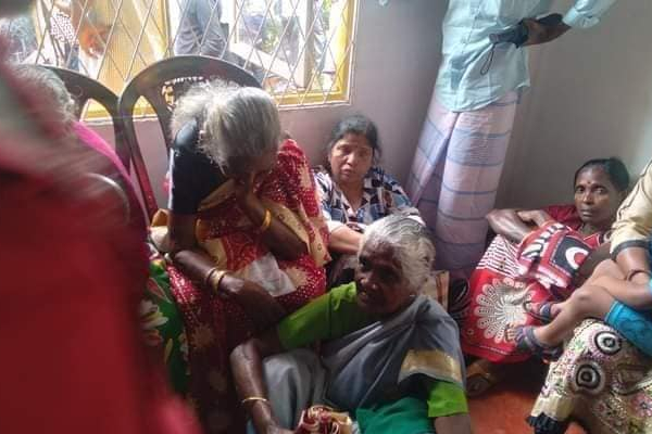 சமூத்தி ஊழியகளால் அலைகழிக்கப்படும் மக்கள்; காத்திருக்கும் வயோதிபர்கள் | People Swayed By Samuthi Services