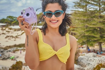 நடிகை ராஷ்மிகா மந்தனா அட்டைப்படத்திற்கு கிளாமர் போஸ்