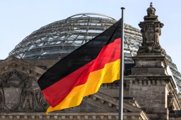 உக்ரைனுக்கு கூடுதலாக 3 பில்லியன் யூரோ உதவி- ஜேர்மனி அறிவிப்பு