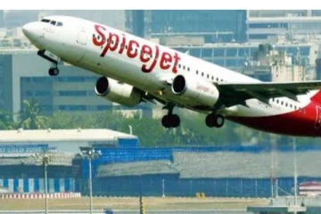 ஸ்பைஜெட் விமானம் தரையிறங்கியபோது விபத்து :  அலறிய பயணிகள் வெளியான  திக் திக் வீடியோ காட்சிகள்