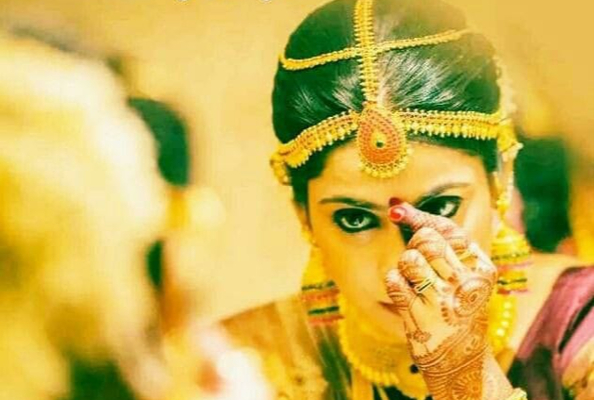 பொட்டு வைக்கும் தமிழ் பெண்களை யாராலும் அவ்வளவு சீக்கிரம் மெஸ்மரிசம் செய்ய முடியாது.... இப்படி ஒரு அதி சக்தி இருக்கின்றதா? | How To Get Rid Of Black Spots On Bindi Place