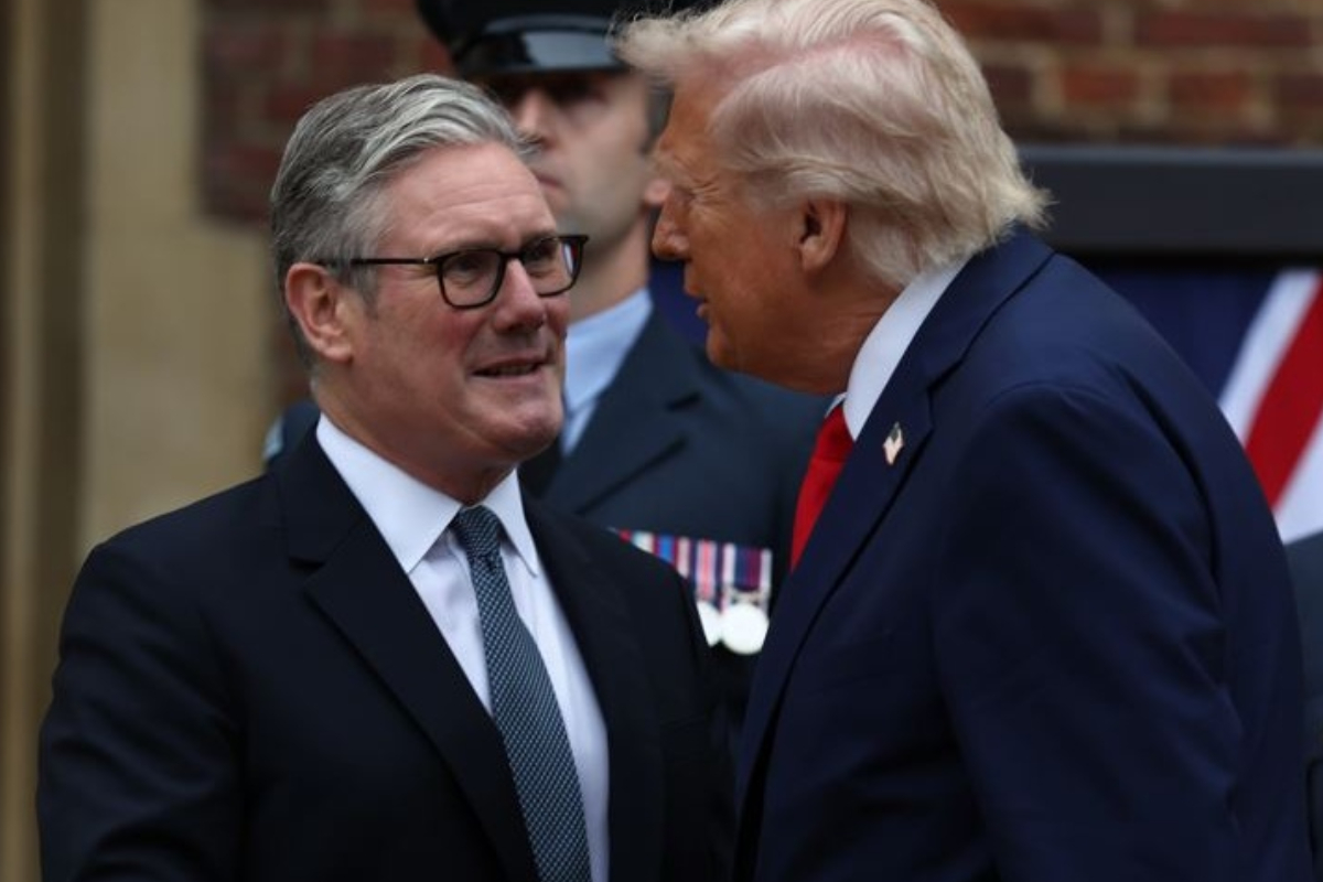 ஹோர்முஸ் நீரிணை விவகாரம் : ட்ரம்ப் - ஸ்டார்மர் இடையே பேச்சுவார்த்தை | Uk Starmer Trump Discuss Military Strait Of Hormuz ஹோர்முஸ் நீரிணை விவகாரம் : ட்ரம்ப் - ஸ்டார்மர் இடையே பேச்சுவார்த்தை | Uk Starmer Trump Discuss Military Strait Of Hormuz