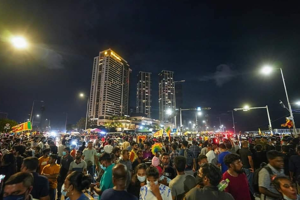 காலிமுகத்திடல் போராட்டம் : உலக அமைதி போராட்டங்களின் ஒரு வடிவமே! | Galle Face Protest A Form Of World Peace Struggle காலிமுகத்திடல் போராட்டம் : உலக அமைதி போராட்டங்களின் ஒரு வடிவமே! | Galle Face Protest A Form Of World Peace Struggle