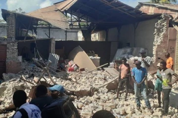 ஹைதி தீவில் ஏற்பட்ட பயங்கர நிலநடுக்கம்... 304 பேர் பலி.. மீட்பு பணிகள் தீவிரம்