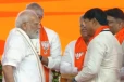 ''මෝදිගේ උත්සවයක් අසල ගිනිඅවියක් සමඟ දෙදෙනෙකු අත්අඩංගුවට'' - ඉන්දියාවම කැළඹූ සිද්ධියක්