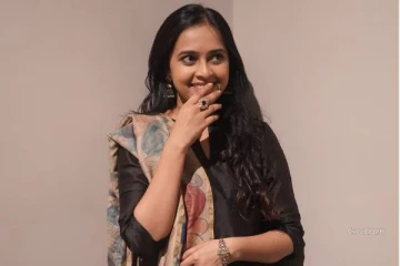 நடிகை ஸ்ரீதிவ்யாவா இது.. தற்போது எப்படி இருக்கிறார் பாருங்க