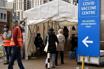 50 வயதிற்குட்பட்டவர்களுக்கான தடுப்பூசி பிரச்சாரம் பிரித்தானியாவில் ஆரம்பம்