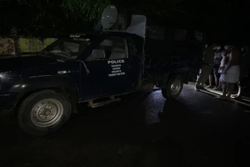 வவுனியாவில் திருட்டில் ஈடுபட்ட குழு! - ஒருவர் மடக்கிப்பிடிப்பு