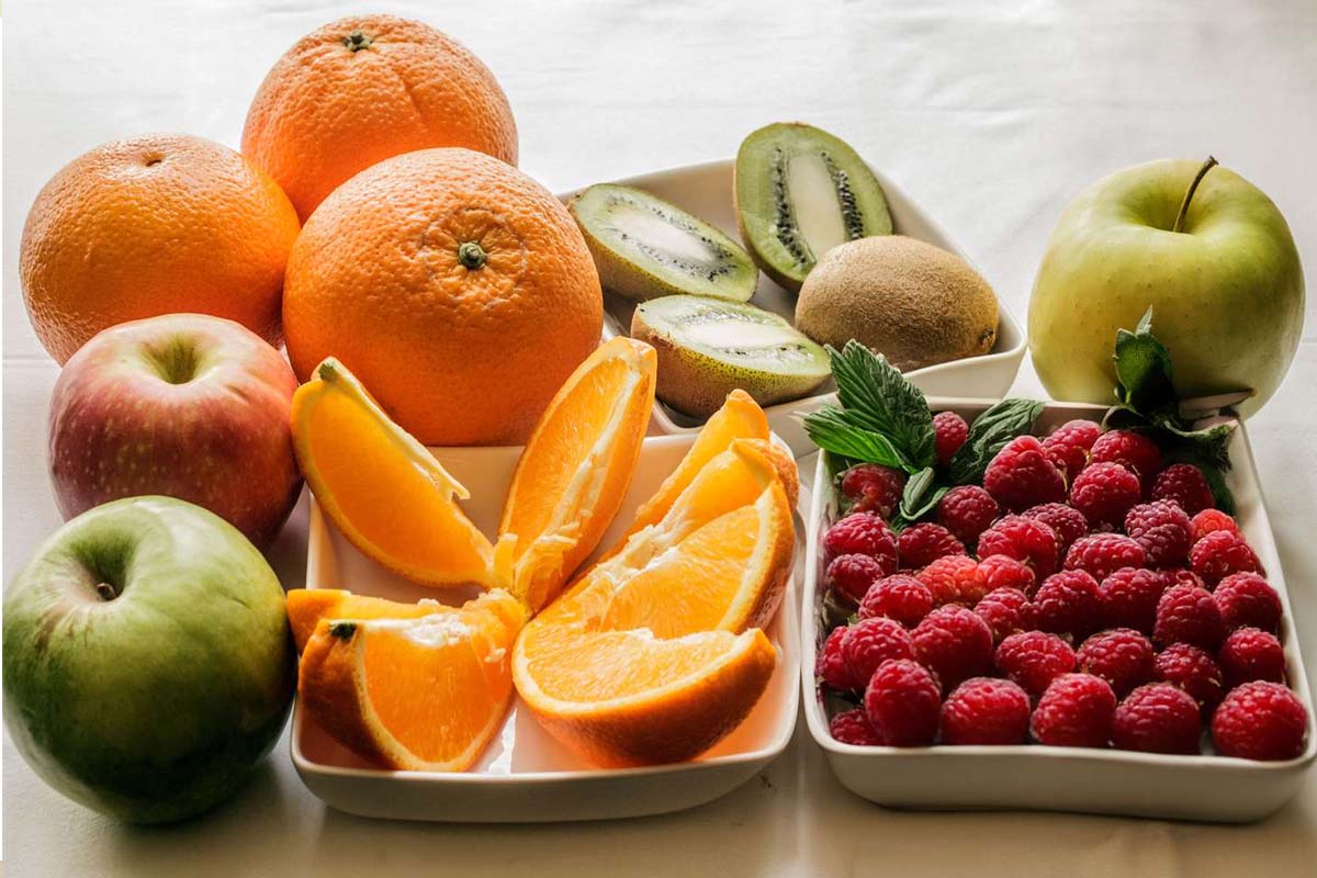 பழங்கள் சாப்பிட்டதும் தண்ணீர் குடிக்கிறீங்களா? ரொம்ப ஆபத்து உடனே நிறுத்திக்கோங்க | Avoid Drinking Water Immediate After Eating Fruit