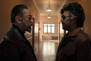 உலக நாயகன்' பட்டம் வேண்டாம்னு சொன்னாரே!! கமல் ஹாசனை கலாய்த்த ப்ளூ சட்டை..