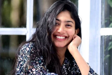 Photo Album: அமரன் பட நாயகியாக பலரின் நெஞ்சங்களை கொள்ளை கொண்ட சாய் பல்லவி