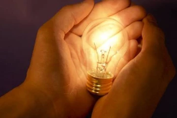 77 ஆண்டுகளுக்கு பிறகு முதன்முறையாக மின்சாரம் பெற்ற இந்திய கிராமம்.., எங்கிருக்கிறது?