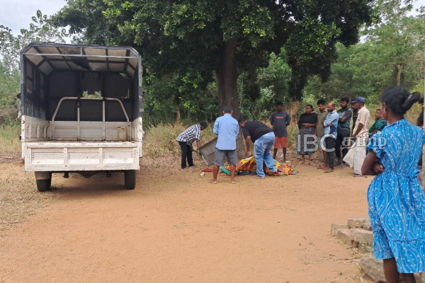 தமிழர் பகுதியில் கிணற்றிலிருந்து சடலங்களாக மீட்க்கப்பட்ட தாயும் குழந்தைகளும் | Mother And Two Children Dead In Well In Mullaitivu