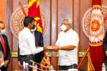 பல்கலை மாணவர்களுக்கான புதிய திட்டம் ஆரம்பித்து வைத்தார் கோட்டாபய