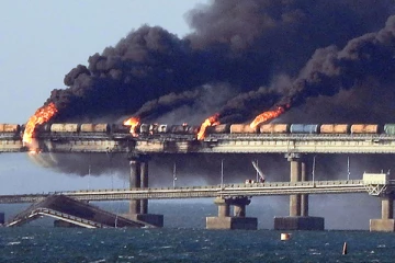 கிரீமியா பாலம் குண்டுவெடிப்பு; 8 பேர் அதிரடி கைது!